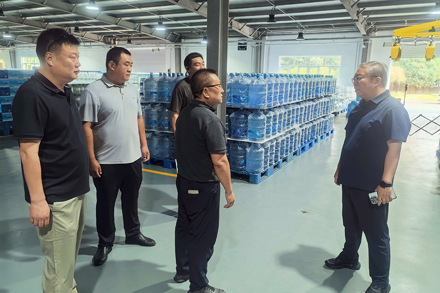 调研督导压责任 精准指导明方向——市供水有限责任公司领导张...